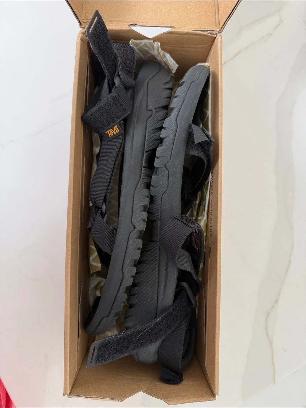 Teva Hurricane size 11 Women's Black Outdoor Strap Sandals